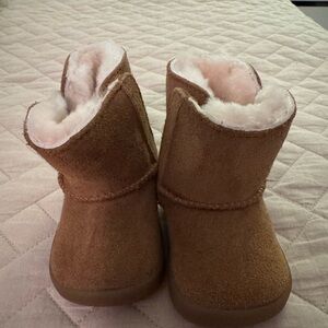 UGG Kids Boots in Tan